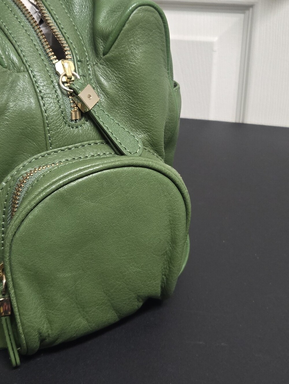 Extra Large Maxx New York Green Leather Barrel Handbag - Designer Style - Picture 4 of 13
